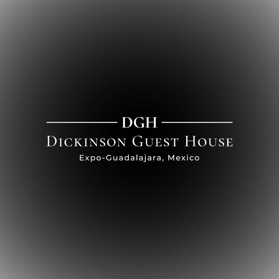 Dickinson Guest House, Guadalajara Expo Buitenkant foto